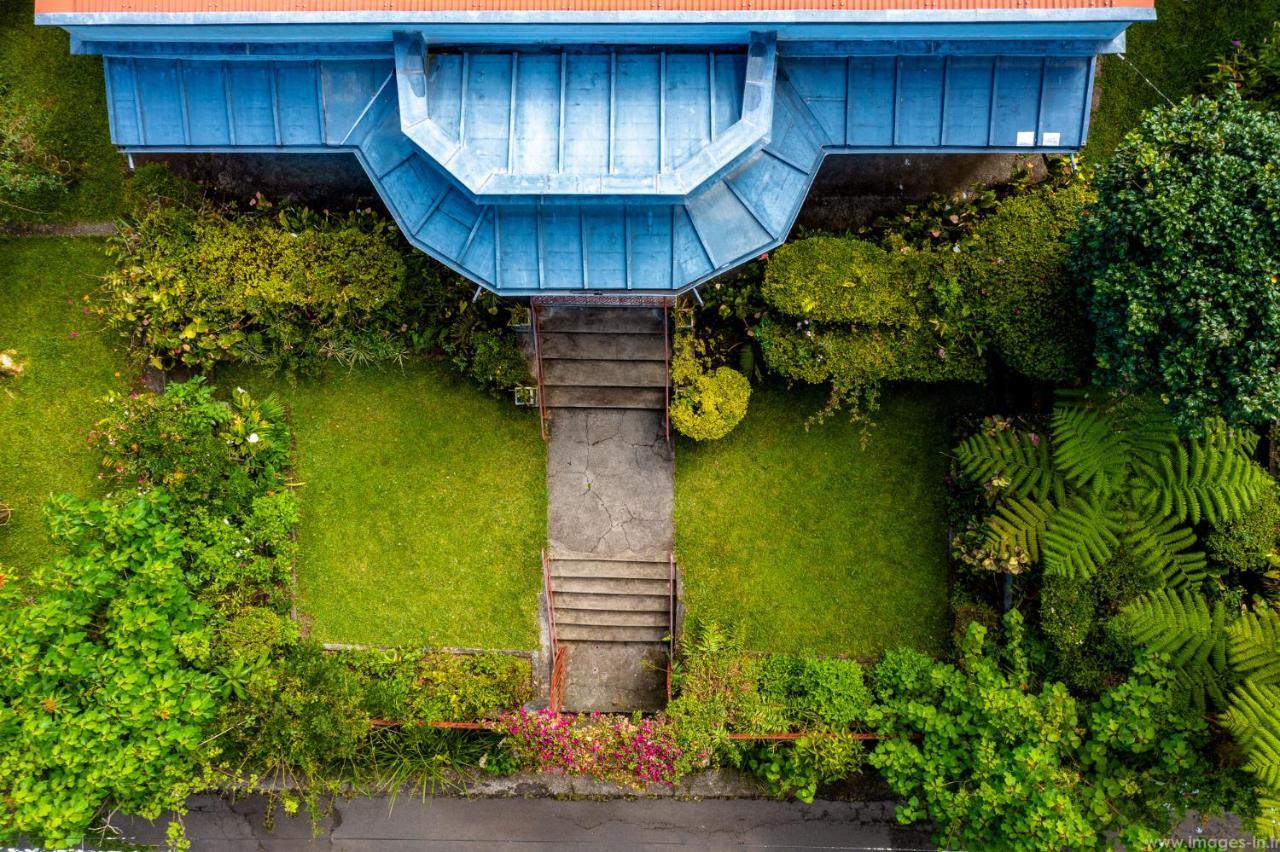 La Villa Blanche, Hell-Bourg サラジー エクステリア 写真